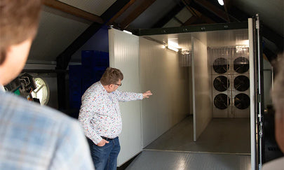 Innovatief droogproces voor eerste regeneratieve kruidenketen