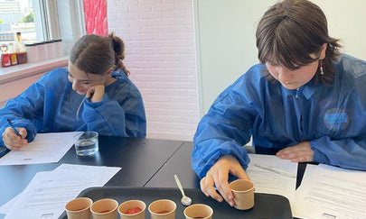 Twee leerlingen nemen één dag Verstegen over