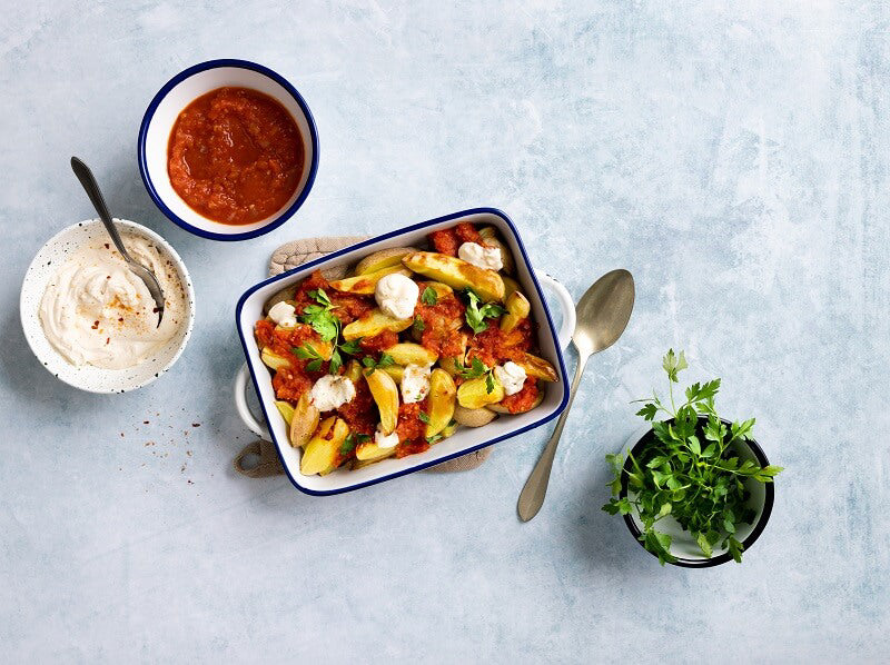 Chilimix-molen-Kruidige-patatas-bravas-met-chili-creme-fraiche-800x600-1-1