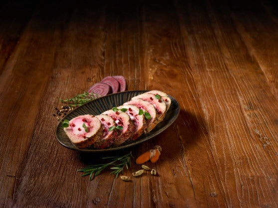 Gehaktbrood_met_rode_biet_en_Blue_Stilton