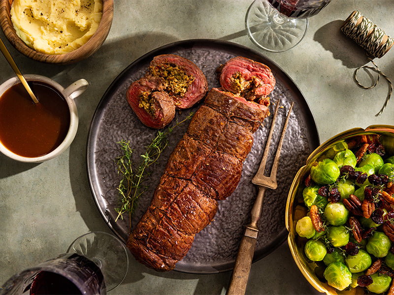 Italiaanse-kruiden-Bavette-rollade-gevuld-met-Italiaanse-tapenade-800x600-1