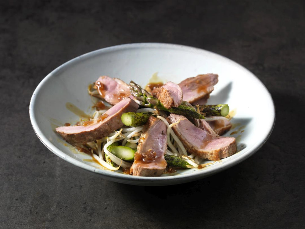 Krokante_eendenborst_met_groene_asperges