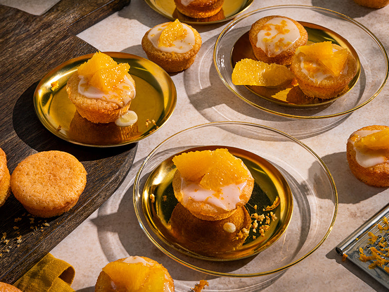 Nootmuskaat-gemalen-en-Gember-gemalen-Mini-kruidencakes-met-sinaasappel-800x600-1