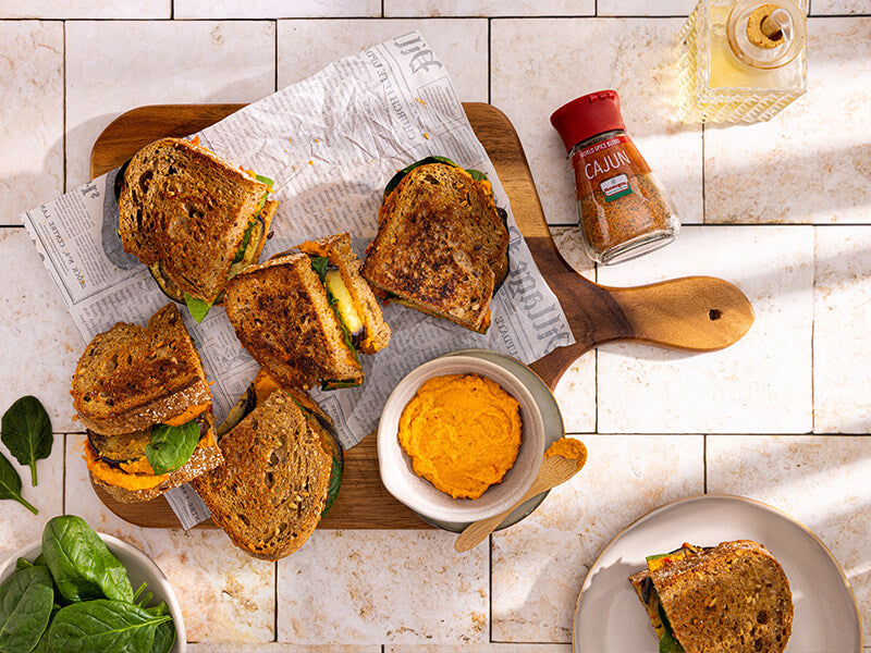 Pantosti-met-hummus-en-aubergine-800x600-Tiny