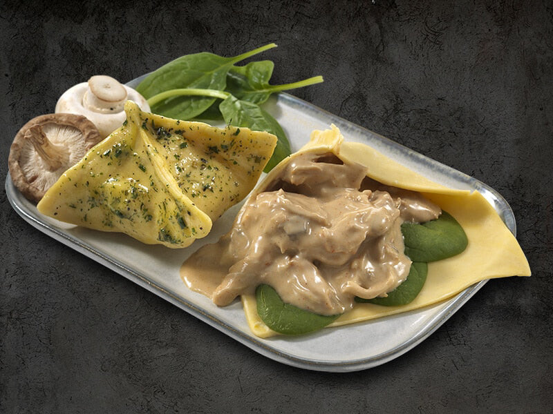 Pulled_chicken_bladerdeeghapjes_met_spinazie