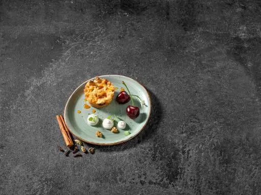 Pumpkin_Spice_Appelcrumble_met_Amandelspijs_Kersen_en_Hangop