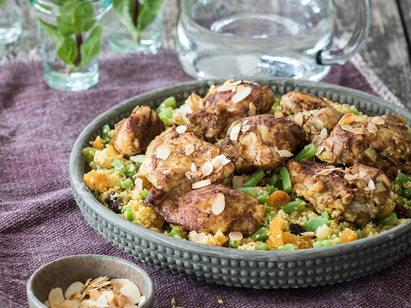 Recept-Gekruide-kippendijen-met-couscous-abrikoos-en-snijbonen-3x4klein-1