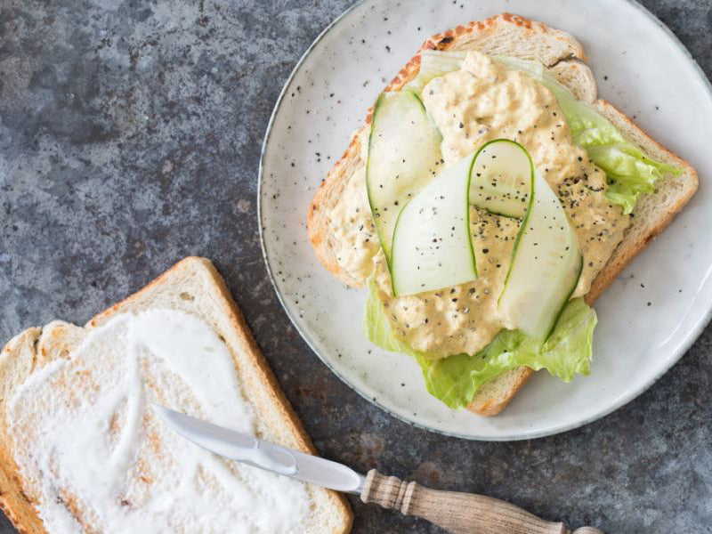 Recept-Sandwich-met-tonijnsalade-komkommerslierten-3x4-klein