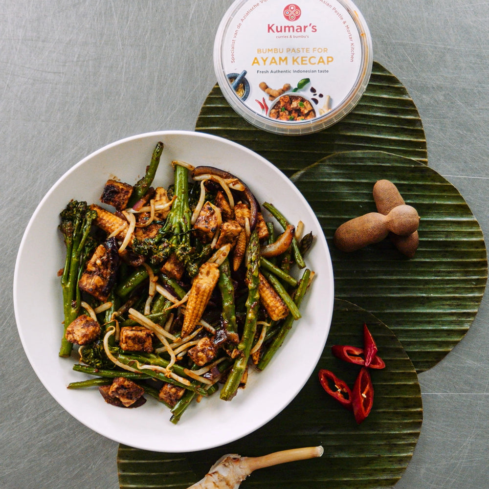 Roerbak_schotel_met_Ayam_Kecap